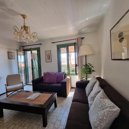 Maison De Village Casa Del Puig